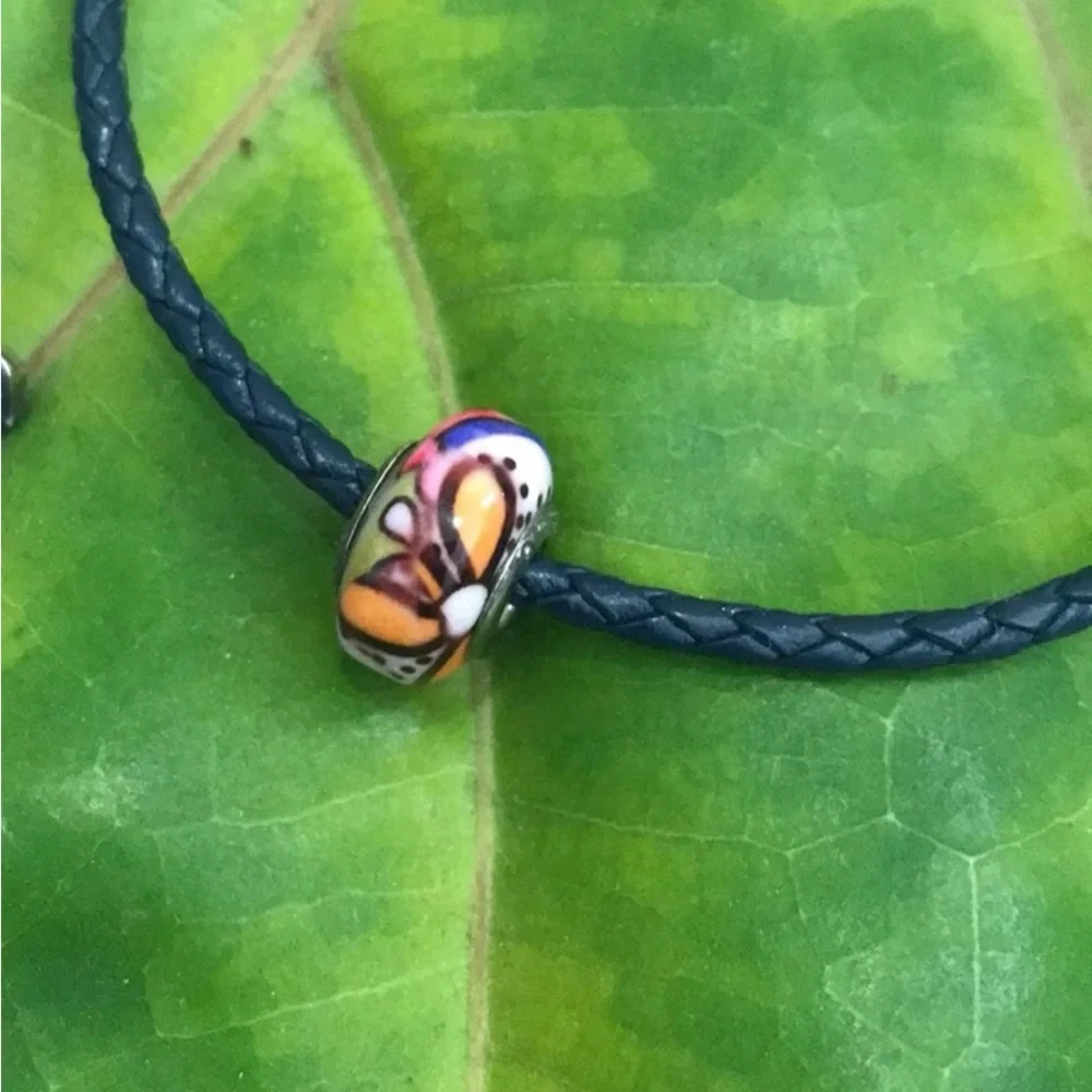 .925 sterling silver‎ Charm